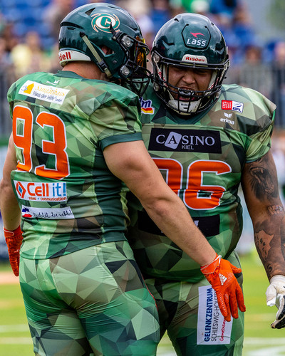 Yannic Kiesewetter und Joshua Köhnlein