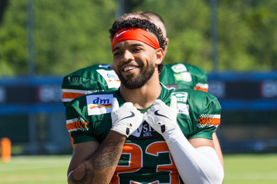CJ Davis
