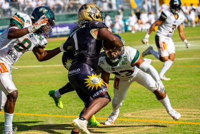 CJ Davis und Rob Revels versus Joshua Breece