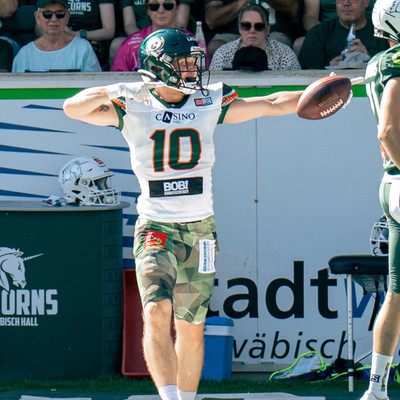 Günni Gloe nach seinem Catch zum First Down