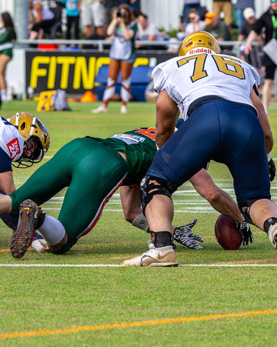 Sören Haß erobert den von ihm forcierten Fumble
